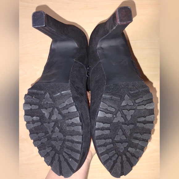 DELIA LACE UP BOOTIE - Picture 4 of 4